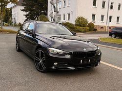 Schwarz Gebraucht 2016 BMW 318 Performance Kombi | 10.800 € (Fairer Preis)