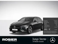 Schwarz / kosmosschwarz (metallic) Gebraucht 2024 Mercedes 200 Coupé | 29.142 €