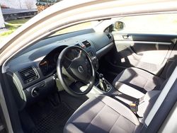 Beige metallic Gebraucht 2006 VW Jetta Comfortline Limousine | 5.500 € (Teuer)