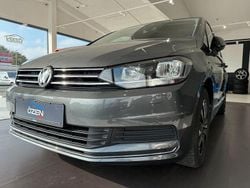 Grau Gebraucht 2019 VW Touran IQ Drive Van / Kleinbus | 21.980 € (Fairer Preis)