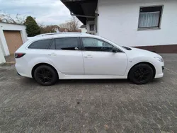 Weiß Gebraucht 2012 Mazda 6 Kombi | 6.800 €