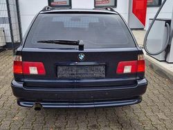 Blau Gebraucht 2001 BMW 525 Kombi | 2.199 € (Fairer Preis)
