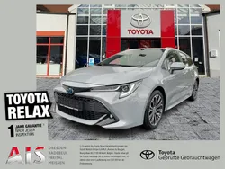 Manhattangrau (metallic) Gebraucht 2021 Toyota Corolla Team Kombi | 19.990 € (Guter Preis)