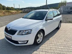 Weiß Gebraucht 2014 Skoda Octavia Kombi | 6.690 € (Fairer Preis)