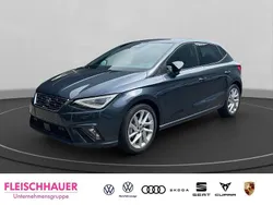 Grau Neu 2025 Seat Ibiza Black Edition Limousine | 27.590 € (Etwas zu teuer)