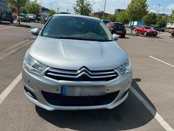Grün Gebraucht 2011 Citroën C4 Limousine | 4.600 € (Fairer Preis)