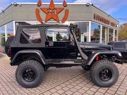 Schwarz Gebraucht 2006 Jeep Wrangler SUV | 29.950 €
