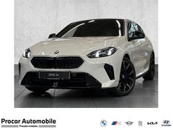 Weiß Neu 2025 BMW 120 Performance Kleinwagen | 41.990 € (Teuer)