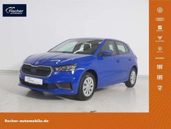 Blau Gebraucht 2022 Skoda Fabia Active Limousine | 13.980 € (Guter Preis)
