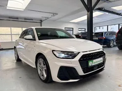 Weiß Gebraucht 2019 Audi A1 Sportback S-Line Kleinwagen | 22.999 € (Guter Preis)