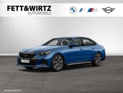 Phytonicblau metallic Gebraucht 2025 BMW 520 M Sport Limousine | 53.842 € (Fairer Preis)