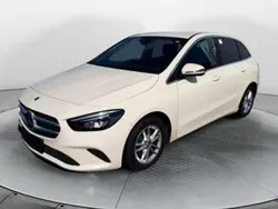 Beige Gebraucht 2021 Mercedes B180 Urban Van / Kleinbus | 14.499 € (Guter Preis)