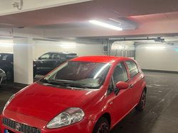 Rot Gebraucht 2009 Fiat Grande Punto Dynamic Kleinwagen | 1.800 € (Guter Preis)