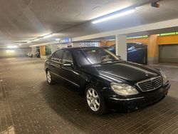Braun Gebraucht 2003 Mercedes S500 Limousine | 2.700 € (Superpreis)