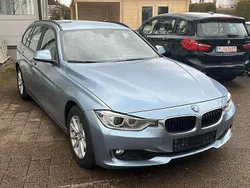 Liqidblue met. 0b40 Gebraucht 2013 BMW 320 Sport Line Kombi | 11.950 € (Fairer Preis)