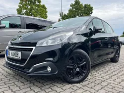 Schwarz Gebraucht 2015 Peugeot 208 Active Kleinwagen | 6.499 € (Fairer Preis)