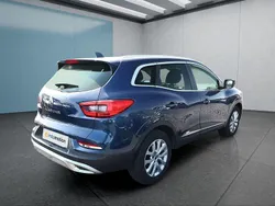Blau Gebraucht 2019 Renault Kadjar SUV | 16.599 € (Fairer Preis)
