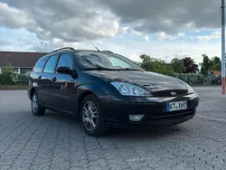 Schwarz Gebraucht 2004 Ford Focus Kombi | 950 € (Fairer Preis)
