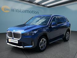 Blau Neu 2025 BMW iX1 xLine SUV | 52.299 € (Teuer)