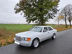 Weiß Gebraucht 1987 Mercedes 260 SE Limousine | 19.500 €
