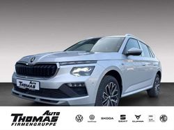 Brilliantsilber metallic Neu 2025 Skoda Kamiq Drive SUV | 33.790 € (Etwas zu teuer)