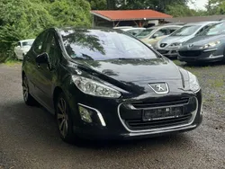 Schwarz Gebraucht 2012 Peugeot 308 Limousine | 3.890 € (Fairer Preis)