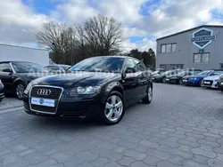 Schwarz Gebraucht 2004 Audi A3 Sportback Ambiente Limousine | 6.999 € (Teuer)