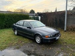 Grau Gebraucht 1996 BMW 520 Limousine | 3.650 € (Guter Preis)