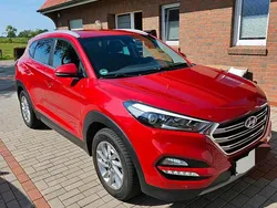 Rot Gebraucht 2017 Hyundai Tucson SUV | 17.000 € (Etwas zu teuer)