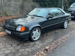 Schwarz Gebraucht 1992 Mercedes 220 Coupé | 12.999 €