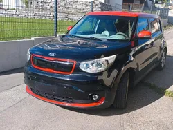 Schwarz Gebraucht 2015 Kia Soul EV SUV | 5.500 €