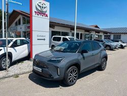 Grau Neu 2025 Toyota Yaris Cross Premium SUV | 36.390 €