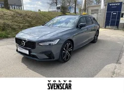 Grau Gebraucht 2022 Volvo V90 Plus Kombi | 49.790 €