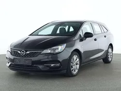 Black meet kettle Gebraucht 2020 Opel Astra Elegance Kombi | 9.990 € (Guter Preis)