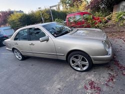 Bronze Gebraucht 1997 Mercedes E280 Limousine | 5.150 € (Guter Preis)