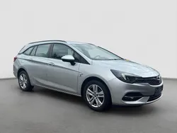 Silber Gebraucht 2021 Opel Astra Edition Kombi | 11.390 € (Fairer Preis)