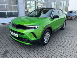 Grün Gebraucht 2022 Opel Mokka-e Edition SUV | 16.990 € (Guter Preis)