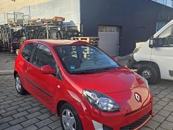 Rot Gebraucht 2010 Renault Twingo Kleinwagen | 2.200 € (Etwas zu teuer)