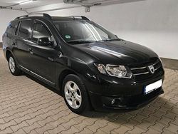 Schwarz Gebraucht 2015 Dacia Logan Limousine | 4.800 €
