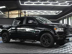Schwarz Gebraucht 2021 Dodge Ram Abholung | 44.999 € (Guter Preis)