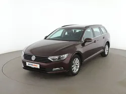 Rot Gebraucht 2017 VW Passat Comfortline Kombi | 15.890 € (Guter Preis)