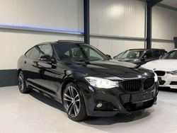 Black sapphire metallic Gebraucht 2015 BMW 330 M Sport Kleinwagen | 14.990 € (Fairer Preis)