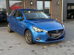 Blau Gebraucht 2016 Mazda 2 Sports-Line Limousine | 6.990 € (Guter Preis)