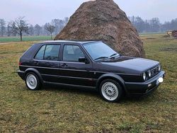 Rot Gebraucht 1991 VW Golf II Edition Kleinwagen | 17.000 €