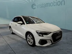 Weiß Gebraucht 2022 Audi A3 Sportback e-tron S-Line Limousine | 30.246 € (Fairer Preis)