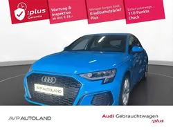 Blau Gebraucht 2022 Audi A3 Sportback S-Line Limousine | 22.980 € (Guter Preis)