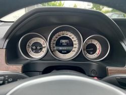 Grau Gebraucht 2015 Mercedes E220 Avantgarde Kombi | 13.900 €