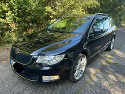 Schwarz Gebraucht 2011 Skoda Superb Elegance Kombi | 7.000 € (Teuer)