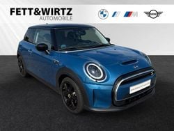 Island blue Gebraucht 2023 Mini Cooper SE Kleinwagen | 18.900 € (Guter Preis)
