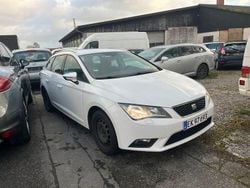 Weiß Gebraucht 2017 Seat Leon ST Style Kombi | 5.000 € (Fairer Preis)
